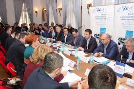Amr este reprezentată în comitetul regiunilor (cor), consiliul. Amr AsociaÅ£ia Municipiilor Din Romania