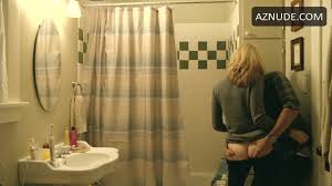 Elizabeth Banks Butt sexy scene in The Details - UPSKIRT.TV