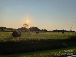 0 Travis Rd, Conover, NC 28613