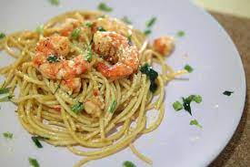 Bisa juga ditambahkan udang goreng ikan panggang atau steak. Resepi Mudah Aglio Olio Seafood Confirm Sedap Aida Sue