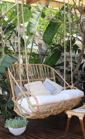 Deluxe Handmade Double Hanging Natural Rattan Egg Chair Swing Swinging Chair Rattan Egg Chair Rustic Outdoor Furniture