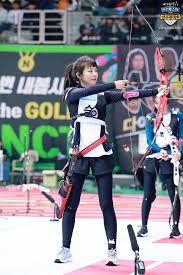 2018 Idol Star Athletics Championships Releases Photos From Archery Event Soompi Red Velvet Seulgi Red Velvet Red Velvet Joy