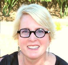 Linda Doster's Instagram, Twitter & Facebook