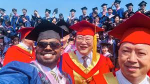 Congratulations to Caleb Carlos(小黑）for winning the China DMS Pro and  qualifying for the 2024 MR Olympia💪