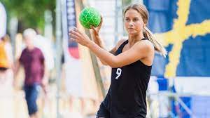 Check spelling or type a new query. Damer Beachhandboll