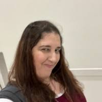 Dena Gunn's Instagram, Twitter & Facebook