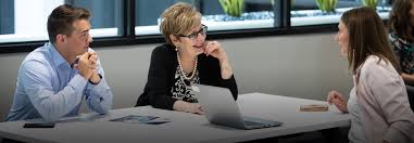 Salaries estimates are based on 38 salaries submitted anonymously to glassdoor by senior financial analyst employees in singapore. Accounting Finance