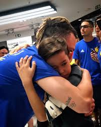 Search, discover and share your favorite desimpedidos gifs. Fred Do Canal Desimpedidos Emociona Cearenses E Fala De Birra Do Brasileiro Sobre A Selecao Masculina Futebol Esportes O Povo