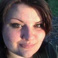 Stephanie Burgett's Instagram, Twitter & Facebook