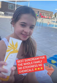 Hi all, I arrive in 10 days and suffer very bad with prickly heat. I have  used Piz buin allergy and Rosa for prickly heat and this don't work for me.  Any