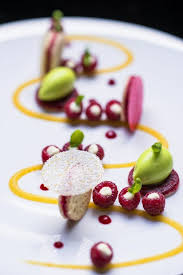 1001 Idees Comment Presenter Un Assiette Dessert Individuel Dessert Gastronomique Cuisine Gastronomique Art Culinaire