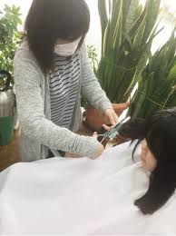 みきちゃん 3年生 バッサリ切ってヘアドネーション 女の子のヘアカット ヘアドネーション 理容師