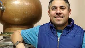 Vara's Martin Ulloa wins 'Moonshiners: Master Distiller'