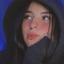 Daniela Peña (imthefuckinghell)