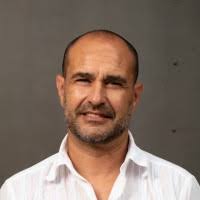 100+ "David De La Vega" profiles