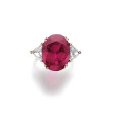 Important Ruby And Diamond Ring Set With An Oval Ruby Burmese No Heat Weighing 18 86 Carats Between Triangular Diamond Sho Jewels Sparkle Jewelry Fine Jewels