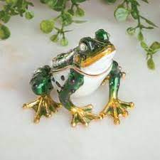 Access ultrasonic, optical, motion motion sensor frog at alibaba.com for tightened security and detection. 170 Animal Kingdom Toadally Ter Ribbit Ideas In 2021 Frog Animal Kingdom Frog Decor