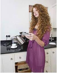 8 Simple And Effective Tips To Take Care Of Your Permed Hair Permed Hairstyles Long Hair Perm Long Hair Styles