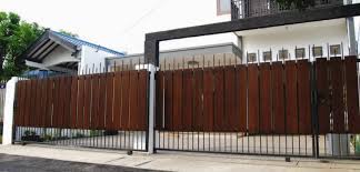 70 model pagar rumah minimalis kayu dan besi dalam membangun sebuah rumah pagar merupakan satu komponen yang cukup penting. 10 Desain Pagar Kayu Minimalis Unik Cara Membuatnya