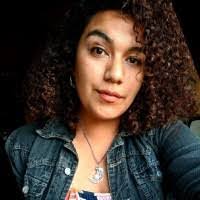 Leila Flores's Instagram, Twitter & Facebook