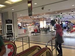 Celebrate christmas with chiyo & machiko, sogo kl's adorable 20th anniversary mascots and take part in their. Kl Sogo Picture Of Sogo Kuala Lumpur Tripadvisor