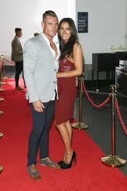 Love Island S Sophie Gradon And Tom Powell Split Amid Cheating Claims And She Says She Wants To Die Mirror Online