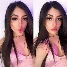 Mariana Cunningham's Instagram, Twitter & Facebook