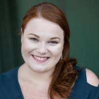 Samantha Meade's Instagram, Twitter & Facebook