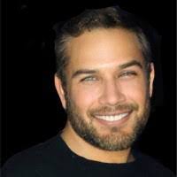 Gabriel Carr's Instagram, Twitter & Facebook