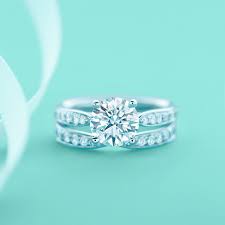 Tiffany Co Tiffany Harmony Round Brilliant Engagement Ring In Platinum Tiffany Wedding Rings Diamond Wedding Bands Wedding Rings Simple