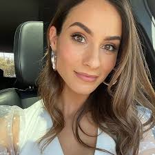 Makeup artist shares what to do to sweatproof your makeup and make it stay  in place in summer