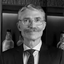 With 3 Months to Spare, Portugal Golden Visas Issued to Americans Hits  All-Time Annual High