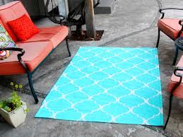While the concrete primer dries, you can work on the pattern for your rug. How To Stencil Paint An Outdoor Rug How Tos Diy