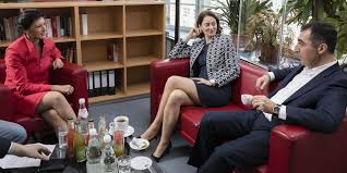 Bildergebnis Fur Katarina Barley Frau Promis Mode Fur Frauen