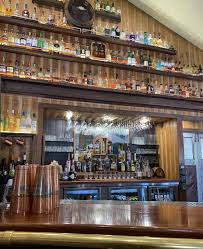 Ricks Garage Palmwoods Dine Live Travel Garage Whiskey Bar Rick