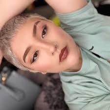 Does anyone know of any wedding officiates here or nearby?