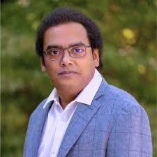 Sarah Vanwormer's Instagram, Twitter & Facebook