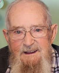 Bobby Crouse's Instagram, Twitter & Facebook