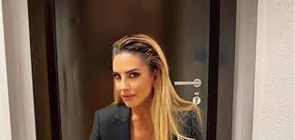 Giorgia rossi (born 5 july 1987) is an italian journalist and television presenter. Giorgia Rossi Gambe Aperte E Sguardo Sensuale Su Instagram Foto