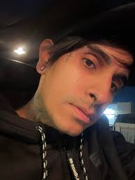 To grow my hair out again or to not