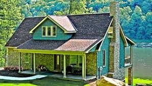 Craftsman home with drive under garage. Drive Under House Plans From Better Homes And Gardens