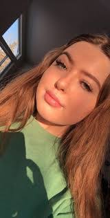 Kasey Barrett's Instagram, Twitter & Facebook