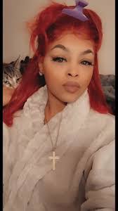 Iyonna Davis's Instagram, Twitter & Facebook