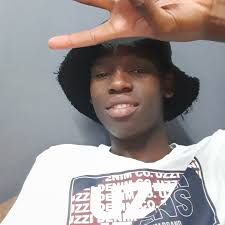 Anyone who knows how to braid around Bedworth?