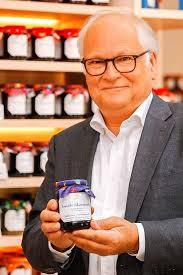 Erfahren Sie bei der Konfitürenmanufaktur Faller in Utzenfeld, was es mit  dem Geheimnis des offenen Kupferkessels auf sich hat!