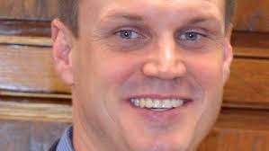 Bob Lawson hired as next superintendent of Henderson County Schools