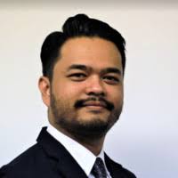 The fashion house is located in the heart of paris, where studios and ateliers conceive the collections. Sandro Rayhansyah Head Of Operations Representative Instructor Precena Jac Strategic Partners Linkedin