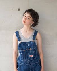 今 断然かわいいのは ショートヘアパーマ 冬こそ短く ルーズにふんわり キナリノ パーマ 前髪ぱっつん ボブ 前髪 ぱっつん ショート