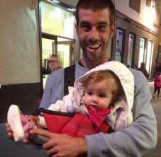 Body found in bag 3,000ft down on the atlantic ocean seabed off tenerife is 'almost olivia gimeno and anna, one, taken away from home by father tomas on april 27 interpol issued 'yellow notices' for the girls as the search operation stepped up jose manuel bermudez, the mayor of tenerife capital santa cruz, announced a. Aseguran Que Tomas Gimeno Padre De Las Ninas Desaparecidas En Tenerife Presumia De Haber Quemado Su Coche Para Cobrar El Seguro