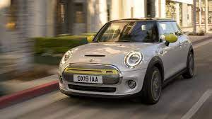 Minis are known for their numerous. Mini Cooper Se Mini Unter Strom Kostet Ab 32 500 Euro Auto Motor Und Sport